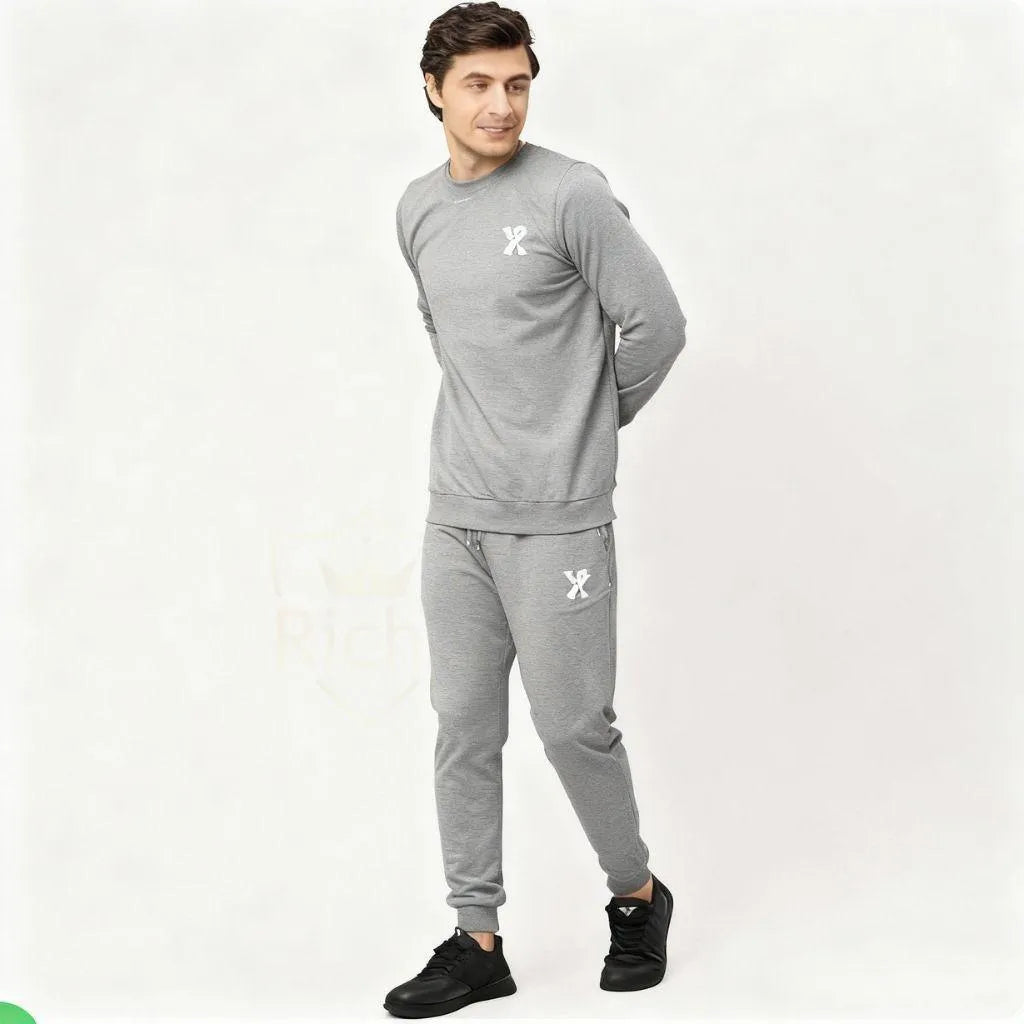 New Arrival: 4-Color Sweatshirt Tracksuit for Men & Women