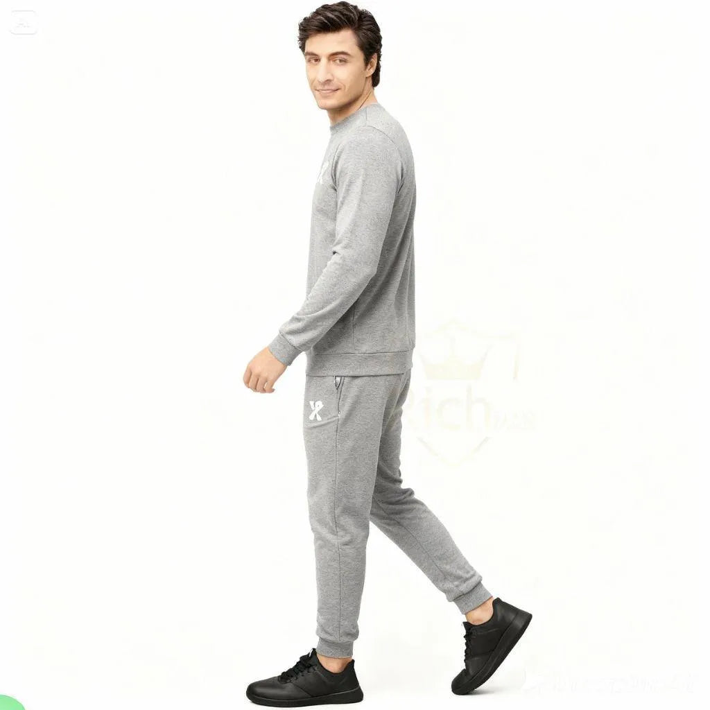New Arrival: 4-Color Sweatshirt Tracksuit for Men & Women